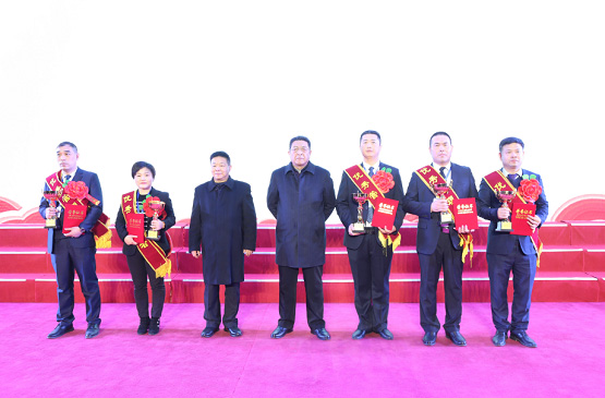 jbo竞博集团2019年度员工大会暨2020年新春联欢会盛放纵办_jbo竞博