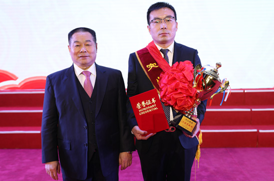 jbo竞博集团2019年度员工大会暨2020年新春联欢会盛放纵办_jbo竞博