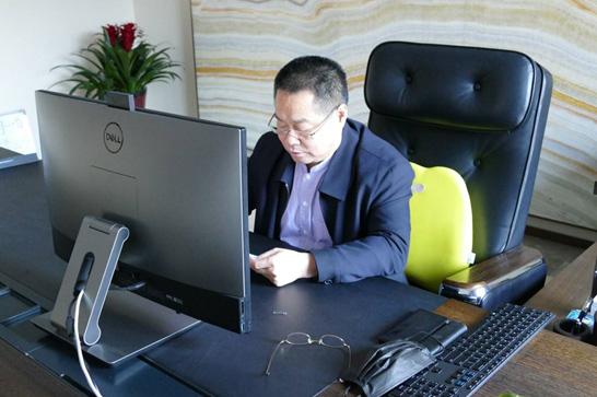 河北省不动产商会会长、省信用协会会长吴振山出席省工商联 疫情防控和复工复产事情聚会_jbo竞博